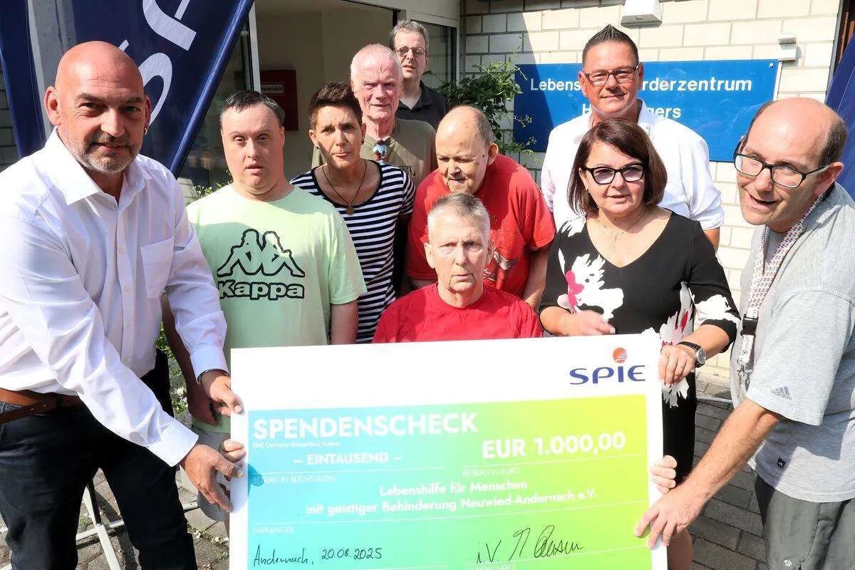 2025 spendenuebergabe fa spie sag